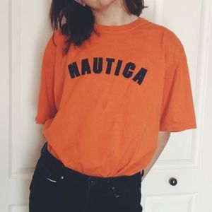 Orange and navy vintage embroidered Nautica tee 🌊